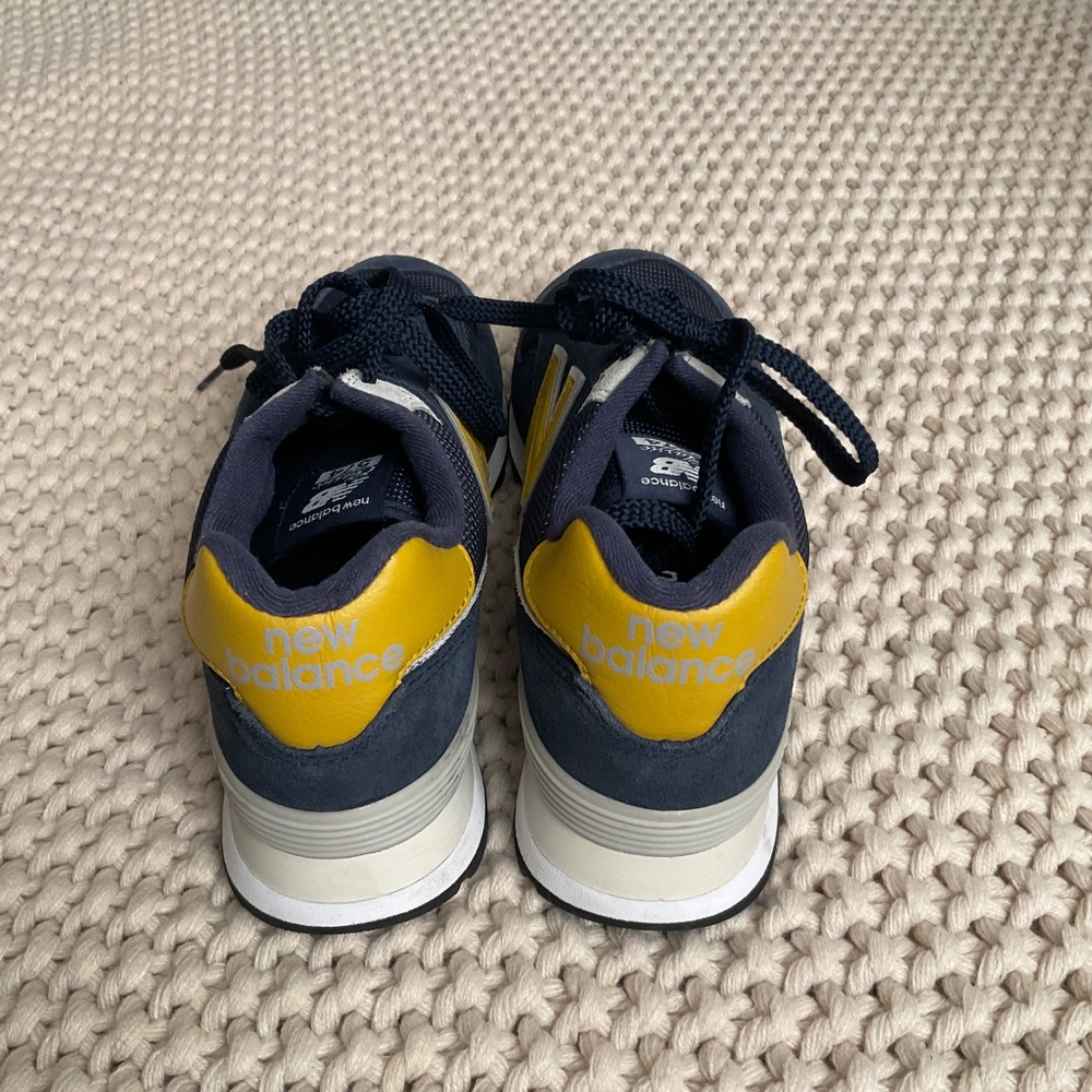 New Balance - Picture 4 of 5